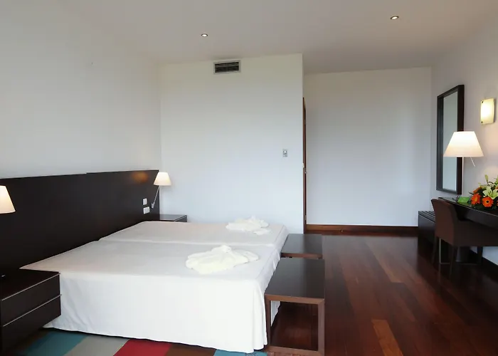 Inatel Ruiva Hotel 4*